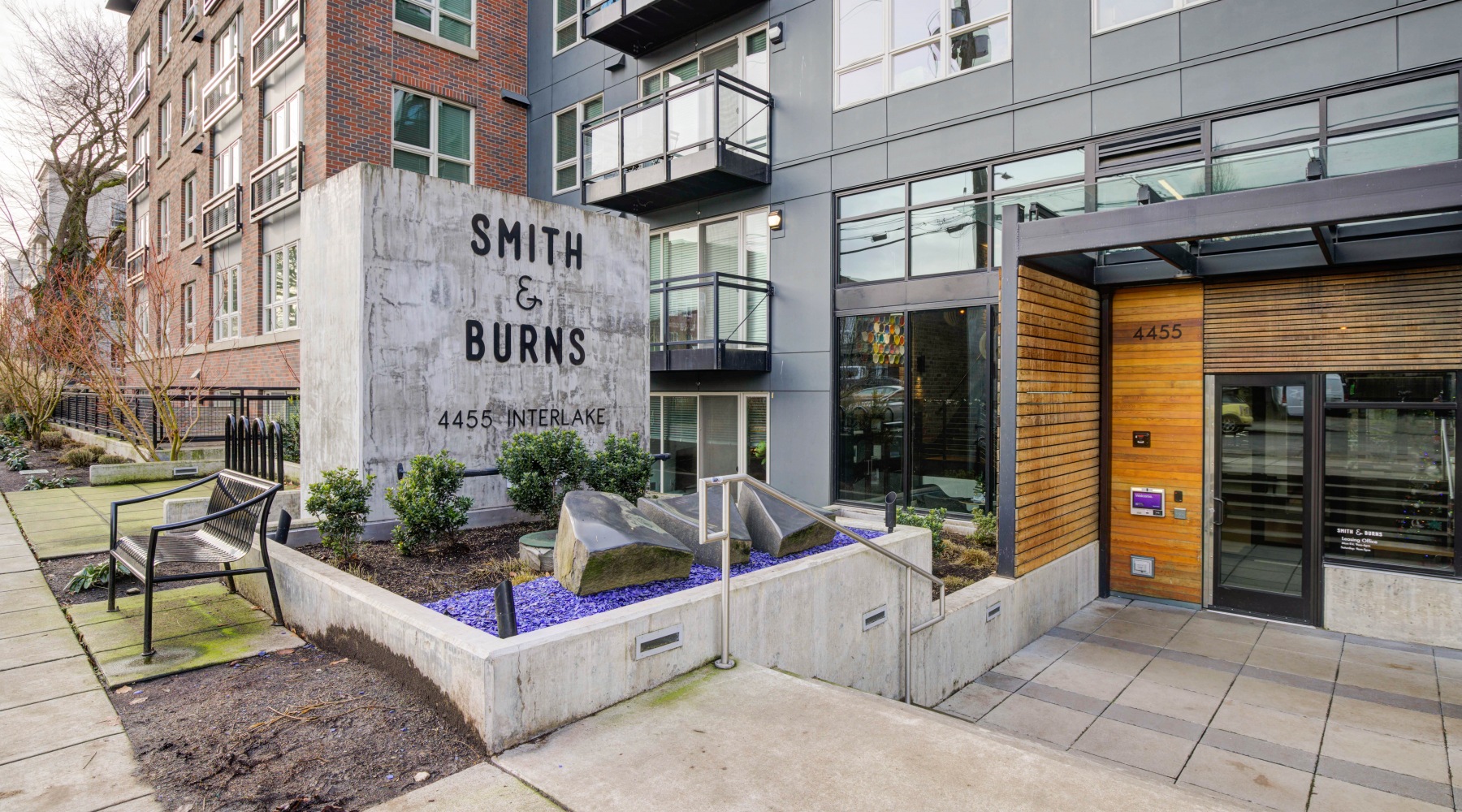 Wallingford Apartments in Seattle Smith Burns Leasing Now